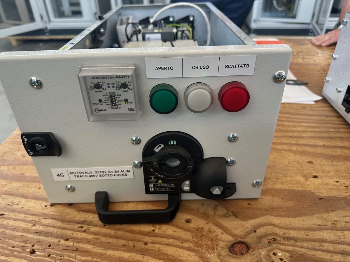 Cassetto estraibile ENI