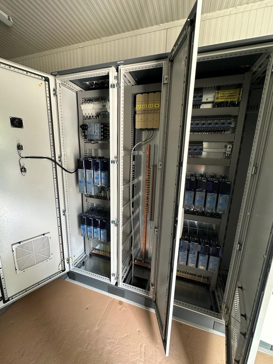 Power Center ENI container